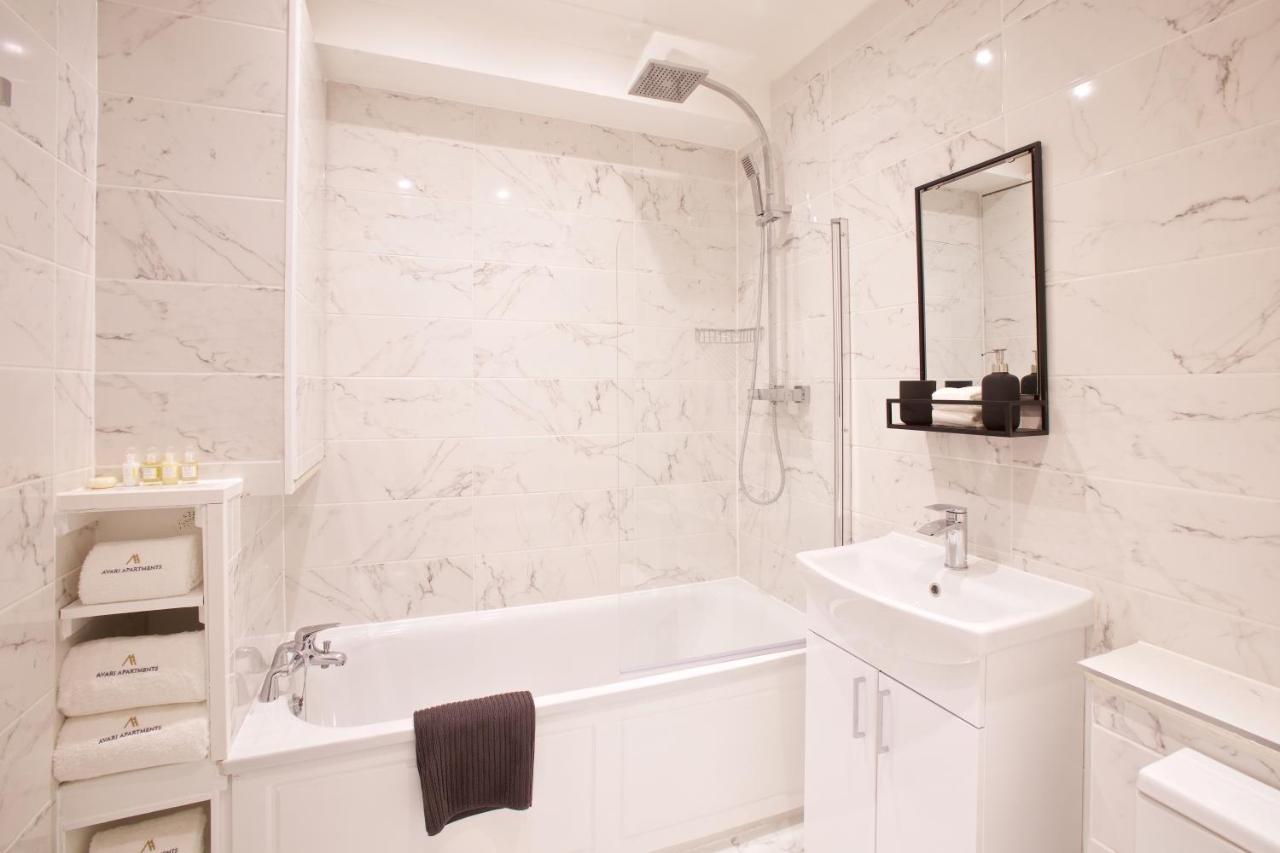 Avari - Winchester Collection * Londra